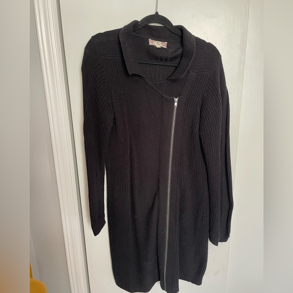Pink Rose | Cardigan Zip-Up Sweater Black